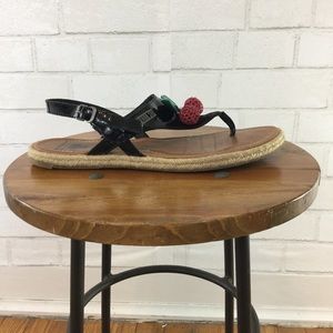 Anna Sui x Hush Puppies Cherry Toe Post Sandal US7